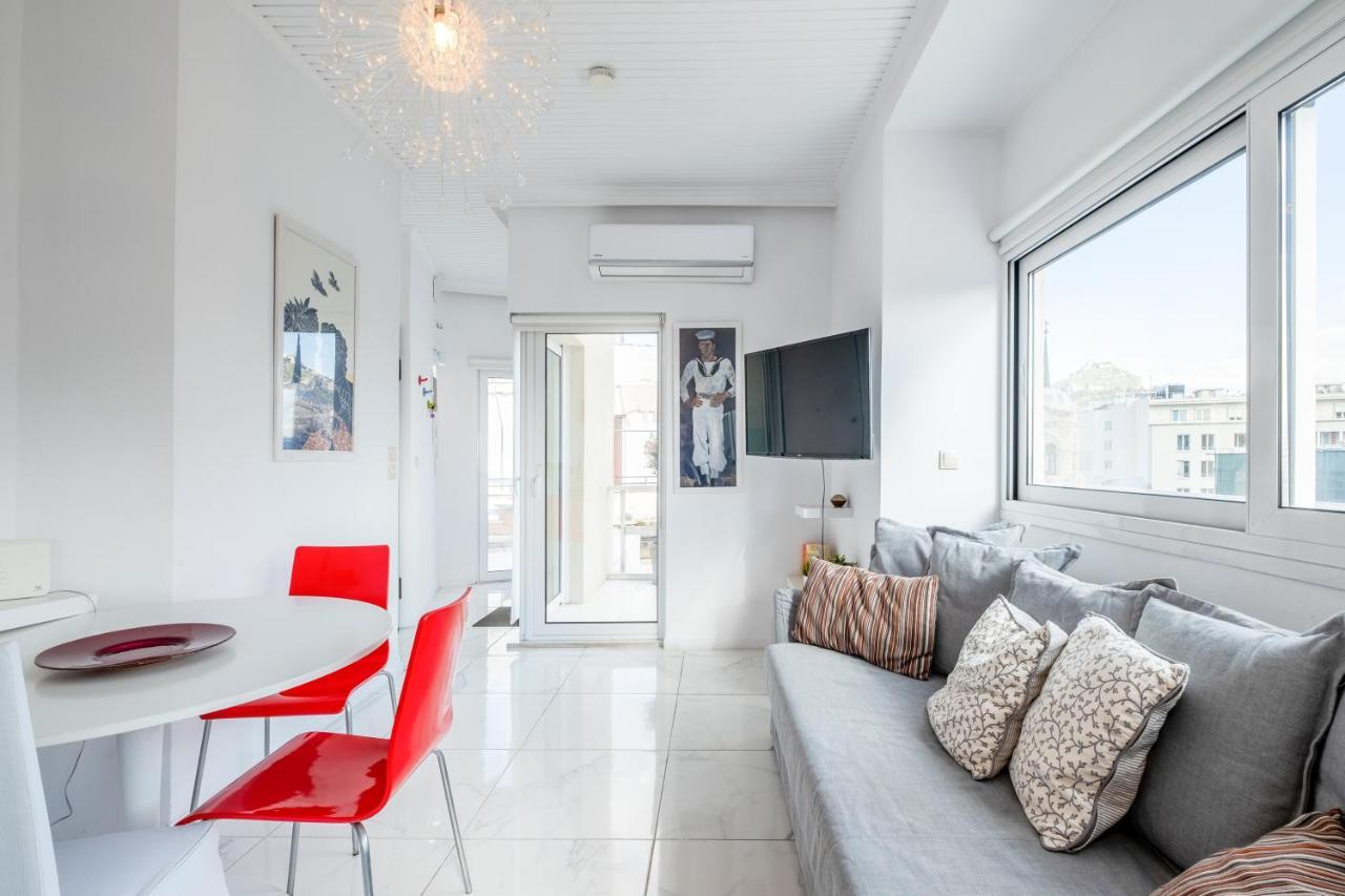 A Diamont In The Center Of Athens Apartment Bagian luar foto