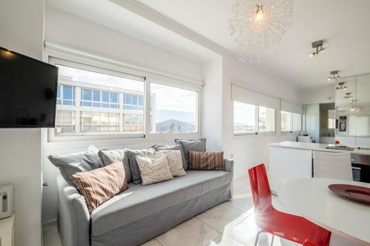 A Diamont In The Center Of Athens Apartment Bagian luar foto